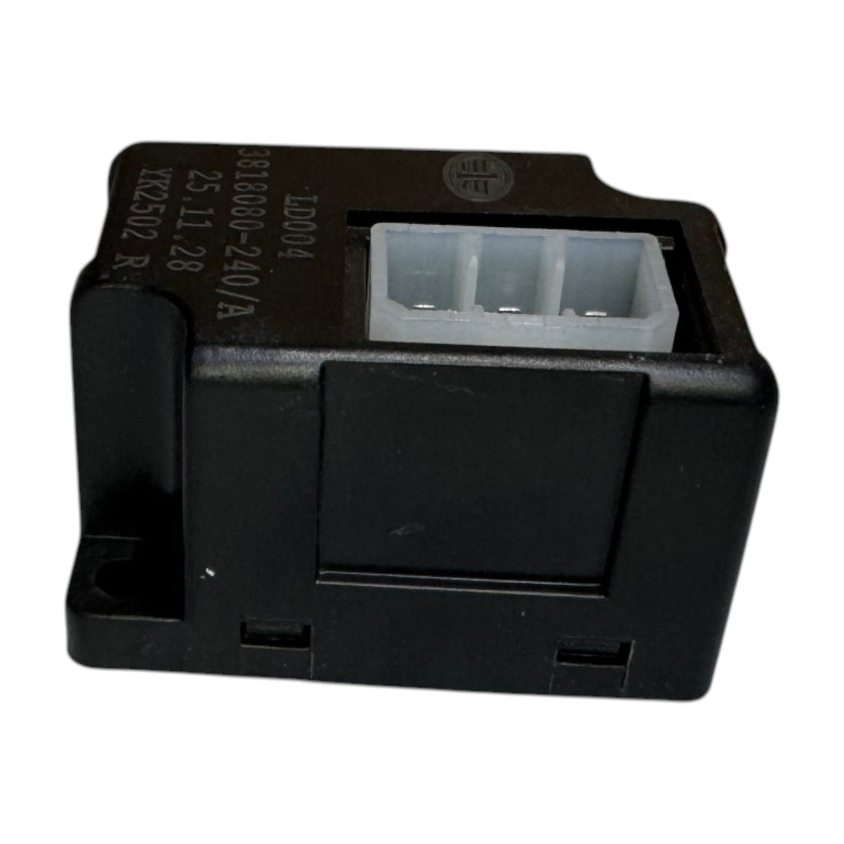 Conjunto de Controlador de Nivel de Refrigerante 3818080-240