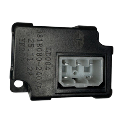 Conjunto de Controlador de Nivel de Refrigerante 3818080-240